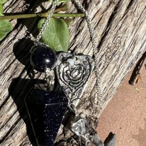 Blue Gold Stone Point ... Reminiscent of the night's sky!