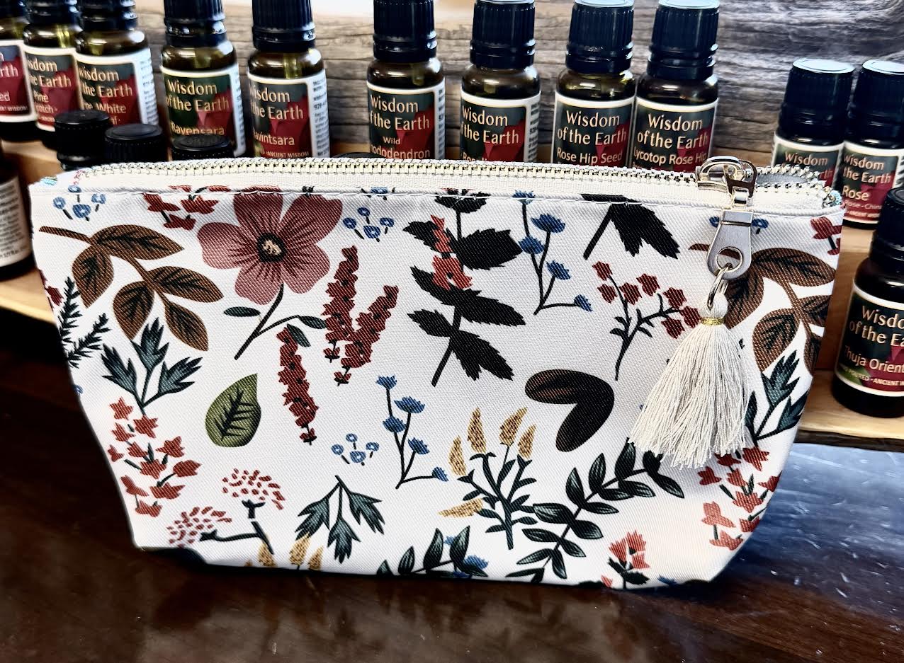 Tote/ Leaves and Flowers essential oil tote